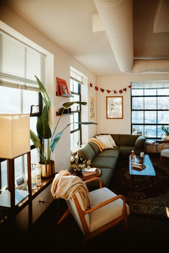 First Apartment Checklist covering apartment essentials, moving tips, and budget-friendly planning.