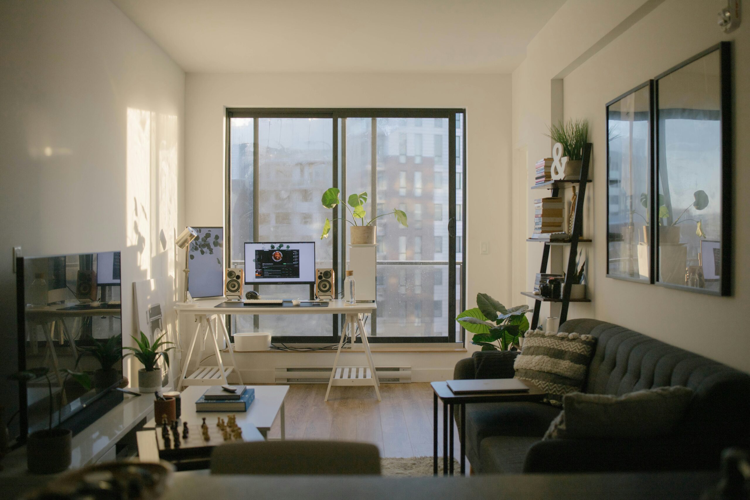 First Apartment Checklist: The Ultimate Guide to Avoid Costly Mistakes and Save Money on Essentials